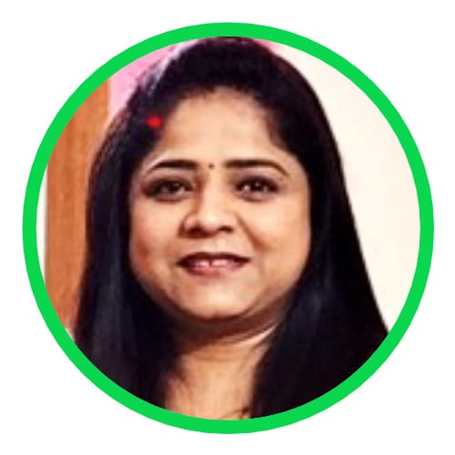 Forehead, Nose, Hair, Cheek, Lip, Smile, Hairstyle, Eyebrow, Eye, Mouth