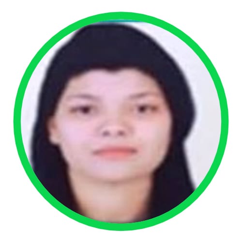 Forehead, Nose, Cheek, Eyebrow, Eyelash, Jaw, Neck, Sleeve, Headgear, Smile