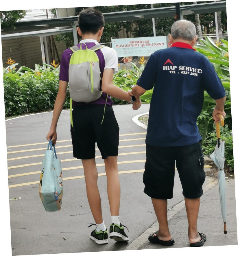 Luggage and bags, Bermuda shorts, Footwear, Joint, Plant, Shoe, Gesture, Bag, Sneakers