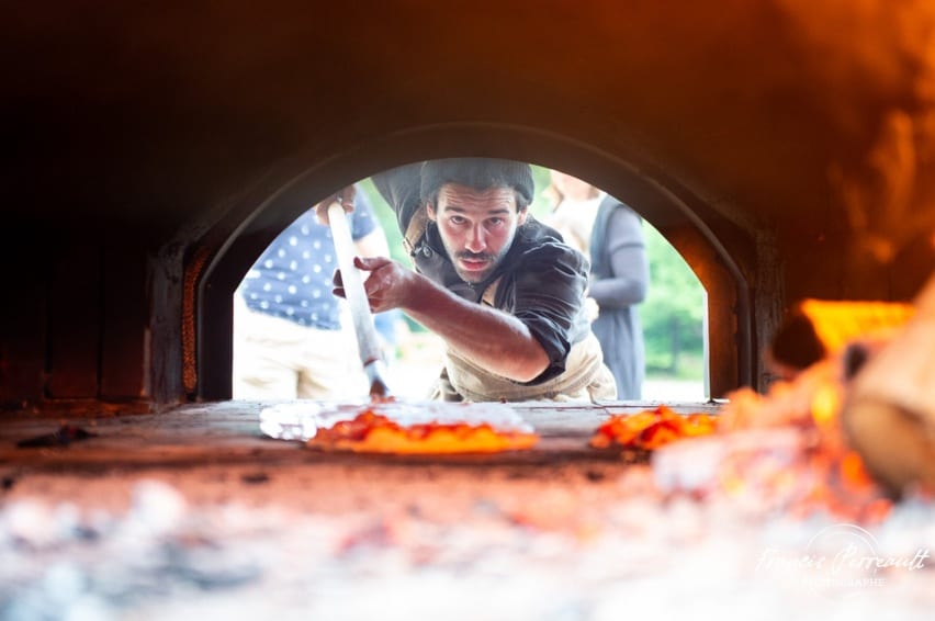 Automotive lighting, Flash photography, Orange, Temple