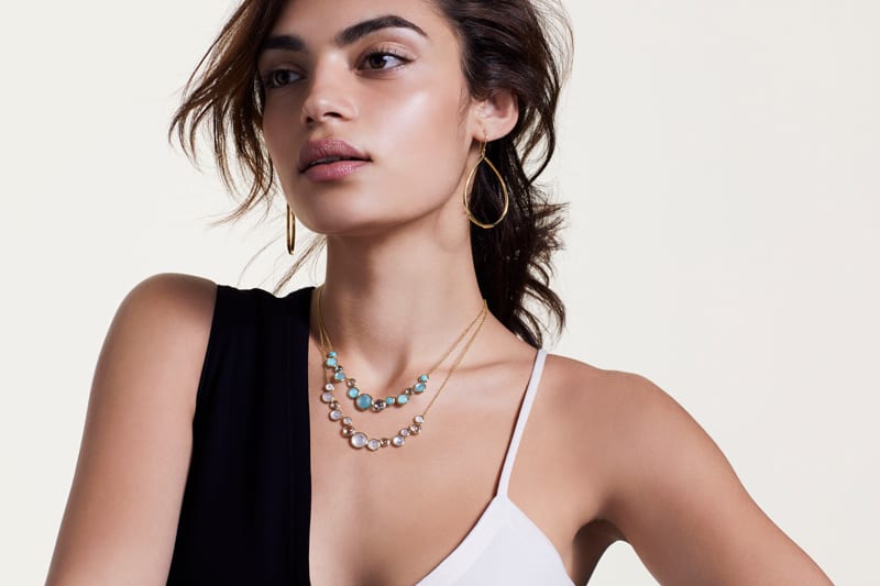 Hair, Joint, Skin, Lip, Chin, Hairstyle, Eyebrow, Shoulder, Photograph, Eyelash