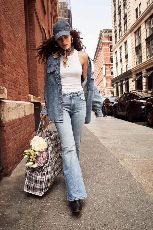 Jeans, Shoe, Shoulder, Wheel, Tire, Fashion, Textile, Sleeve, Waist, Standing