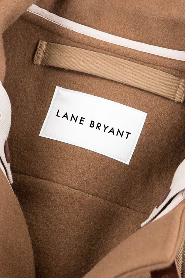 Automotive design, Motor vehicle, Brown, Textile, Sleeve, Beige, Grey, Bag, Wood, Font