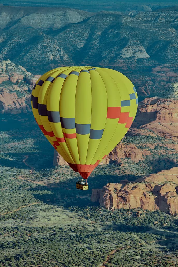 Hot air ballooning, Natural environment, Aerostat, Sky, Ecoregion, Azure, Balloon, World