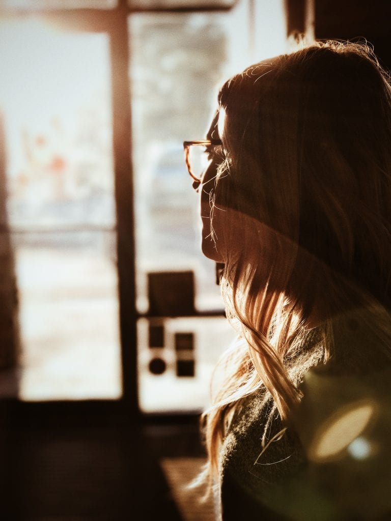 Vision care, Flash photography, Eyewear, Sunlight, Eyelash, Wood, Window