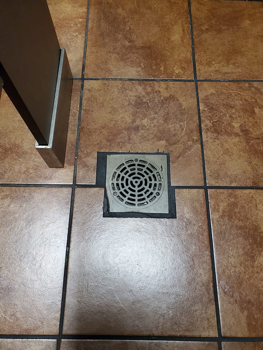 Unacceptable Cuts Around The Drain Use