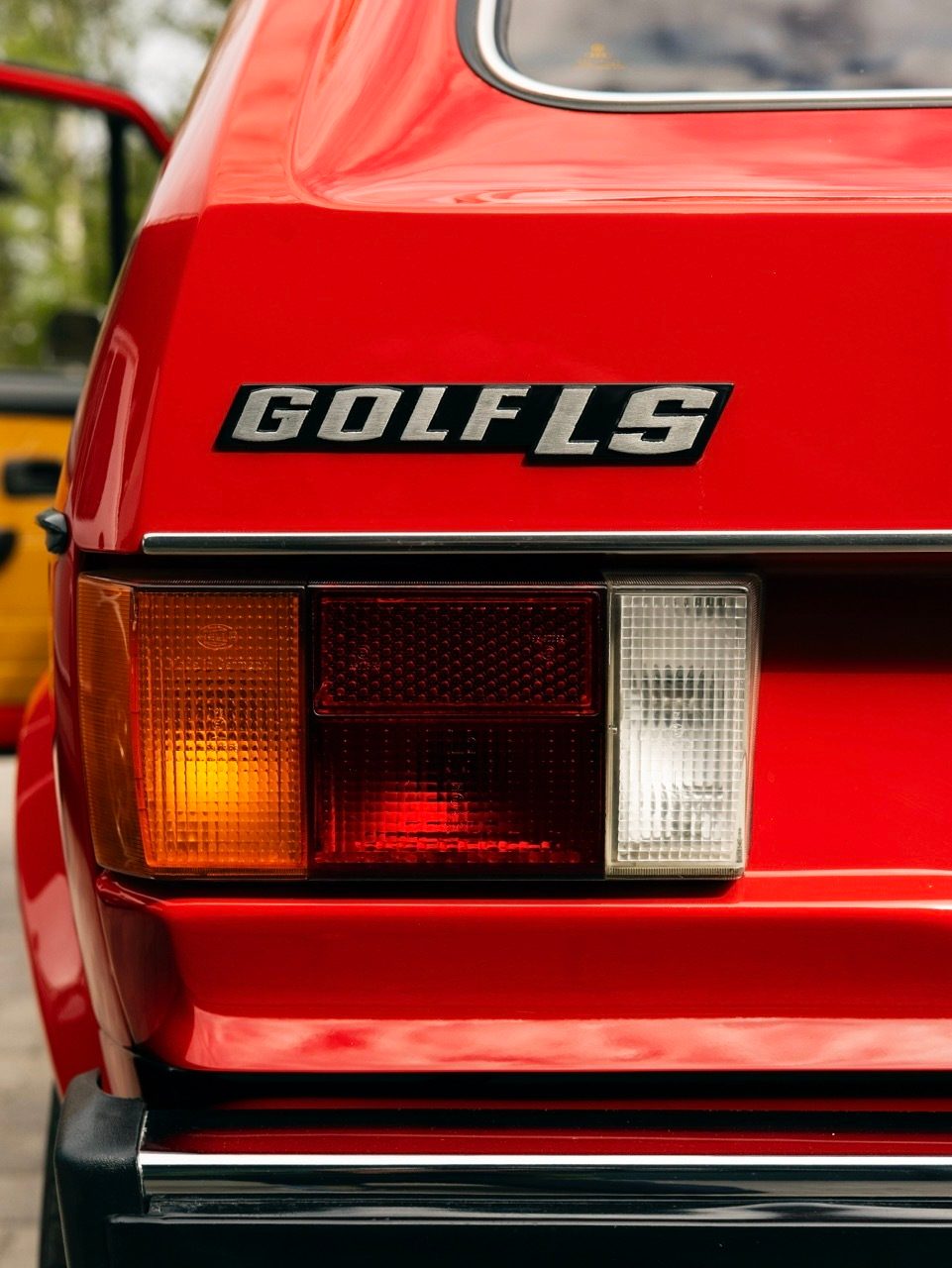 Automotive tail &#x26; brake light, Motor vehicle, Car, Bumper, Hood