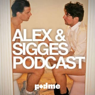 Two men sit on toilets, facing each other, with 'Alex & Sigges Podcast' branding.