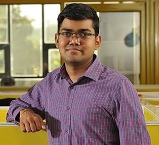 Vision care, Dress shirt, Forehead, Glasses, Eyewear, Sleeve, Collar