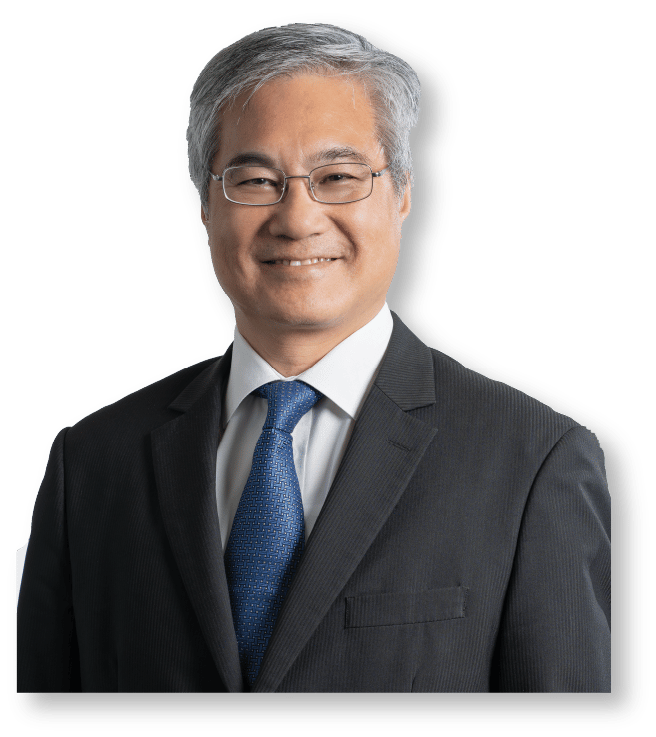 Dress shirt, Vision care, Forehead, Glasses, Smile, Eye, Tie, Sleeve, Gesture, Collar