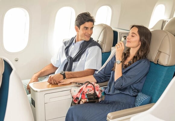 Automotive design, Aircraft cabin, Air travel, Smile, Comfort, Airplane