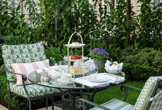 Outdoor table, Plant, Furniture, Property, Chair, Flower