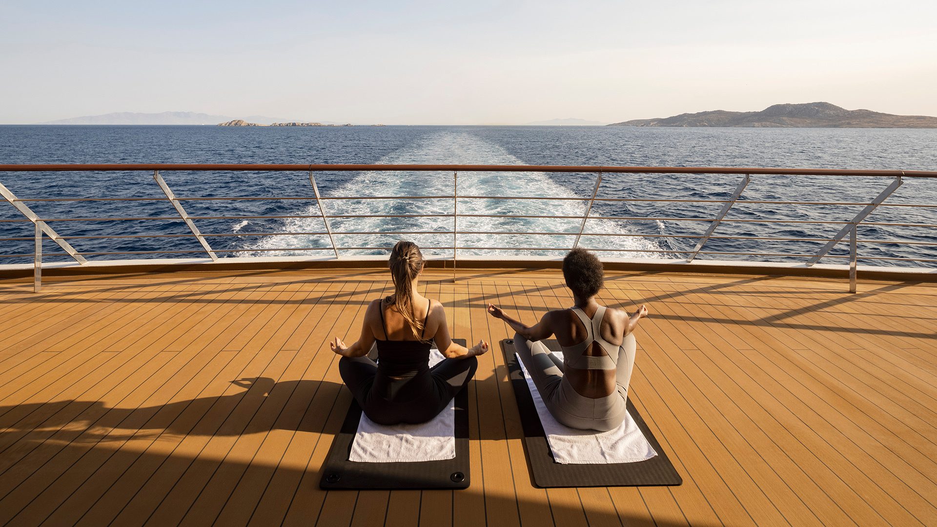 Boats and boating--Equipment and supplies, Naval architecture, Water, Sky, Watercraft, Wood, Leisure, Travel, Horizon, Boat