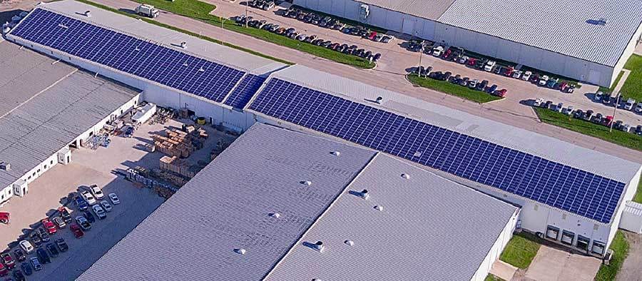 Urban design, Land lot, Daytime, Infrastructure, Architecture, Sunlight, Plant, Grass, Slope