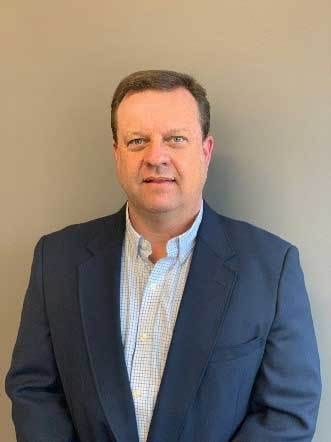 Dress shirt, Forehead, Sleeve, Gesture, Collar