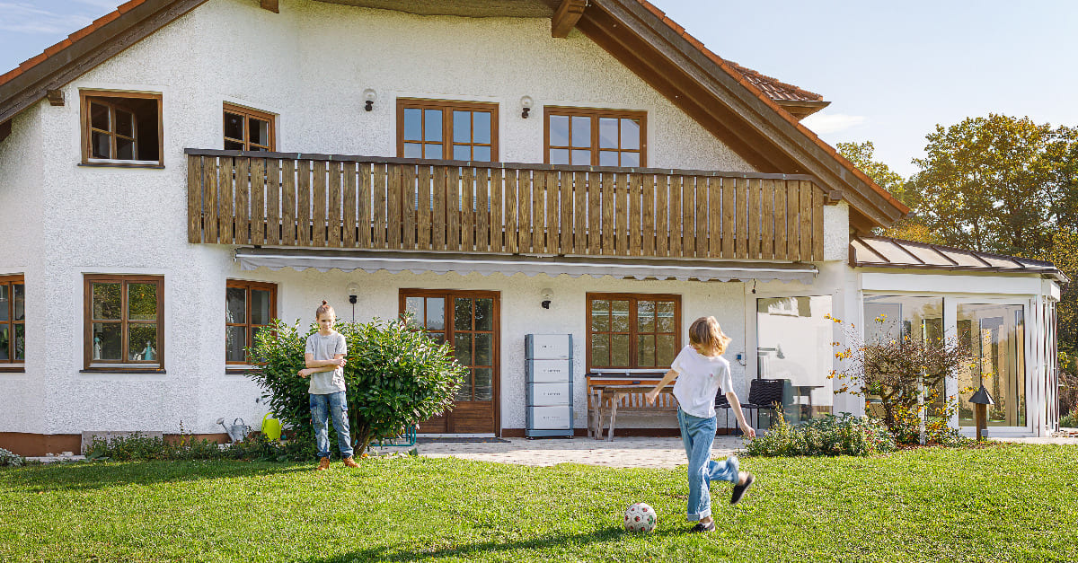 People in nature, Land lot, Plant, Building, Window, Property, Green, Football, House, Grass