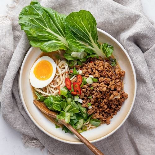 Fines herbes, Leaf vegetable, Egg white, Food, Tableware, Ingredient, Recipe, Cuisine, Dish, Bowl