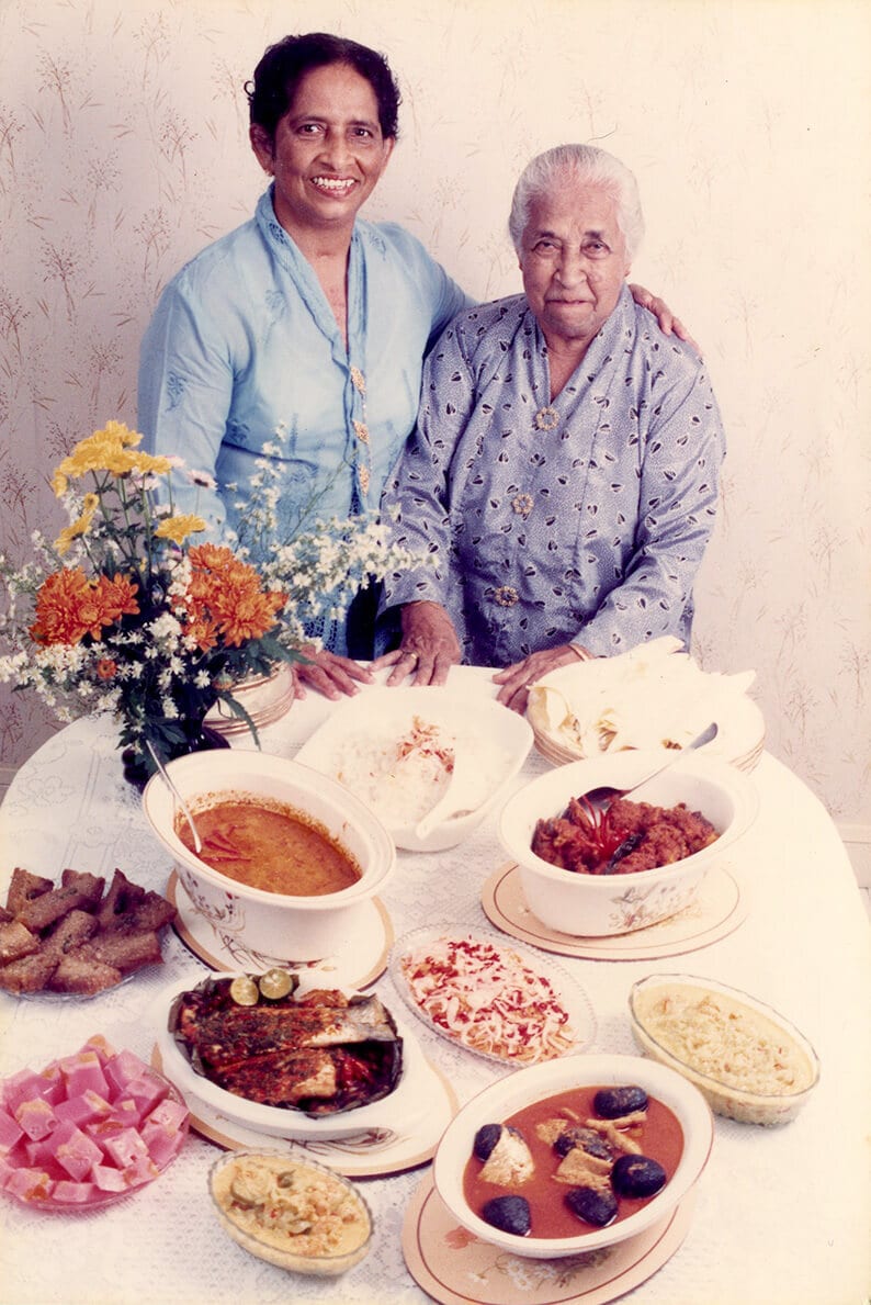 Food, Tableware, Dishware, Table, Ingredient, Serveware, Plate, Furniture, Bowl, Recipe