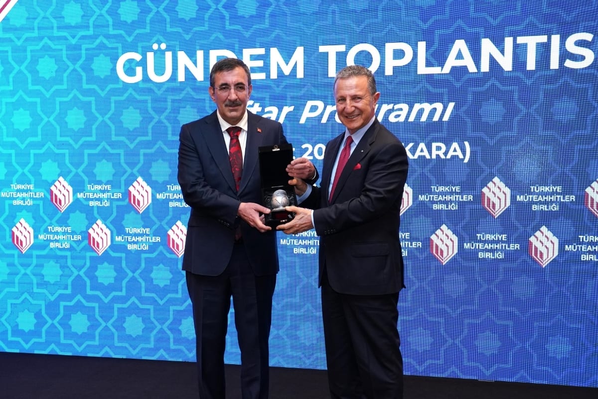 Suit trousers, Social group, Smile, World, Gesture, Tie