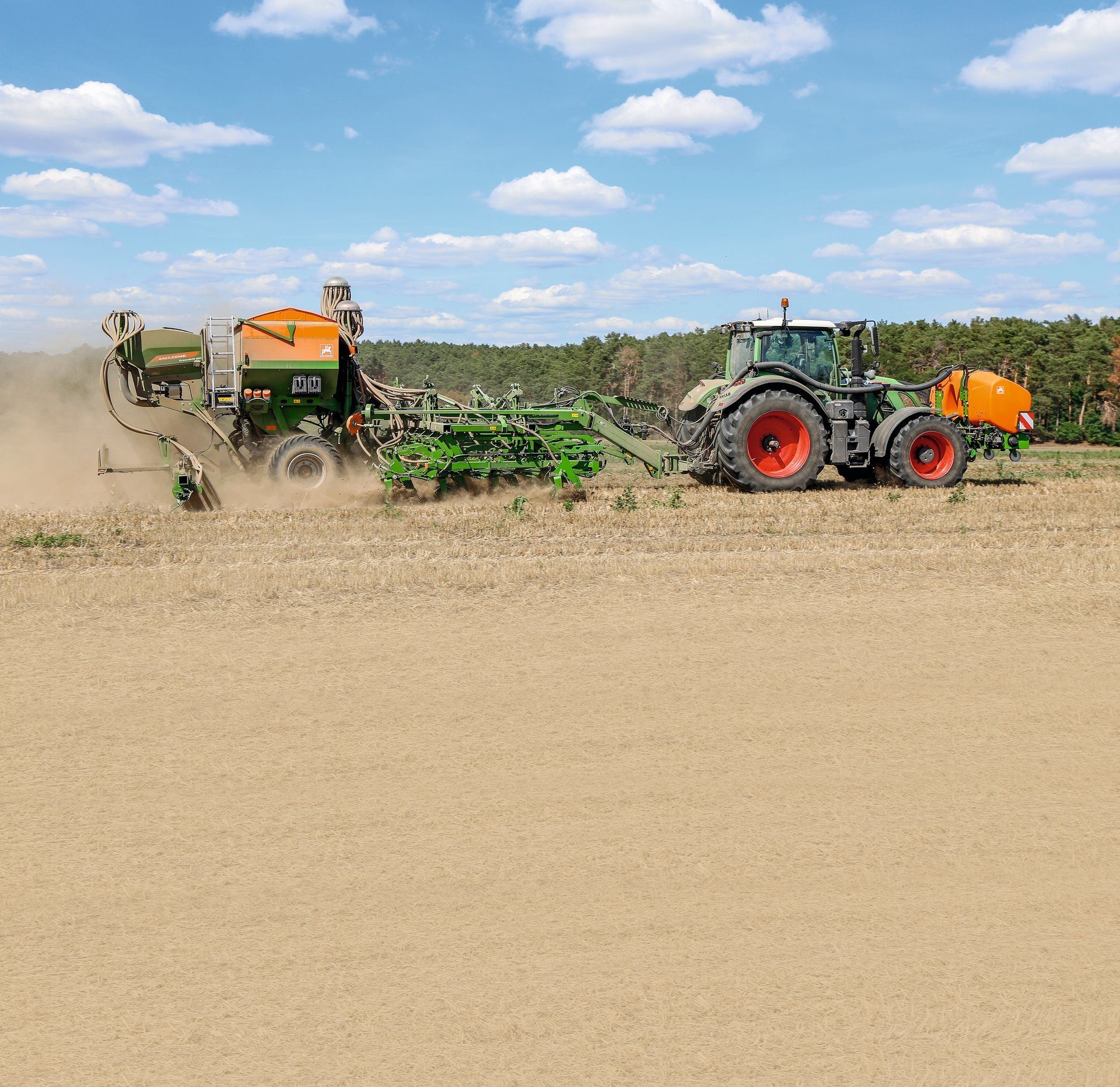 Motor vehicle, Automotive tire, Sky, Cloud, Tractor, Plant, Wheel, Agriculture