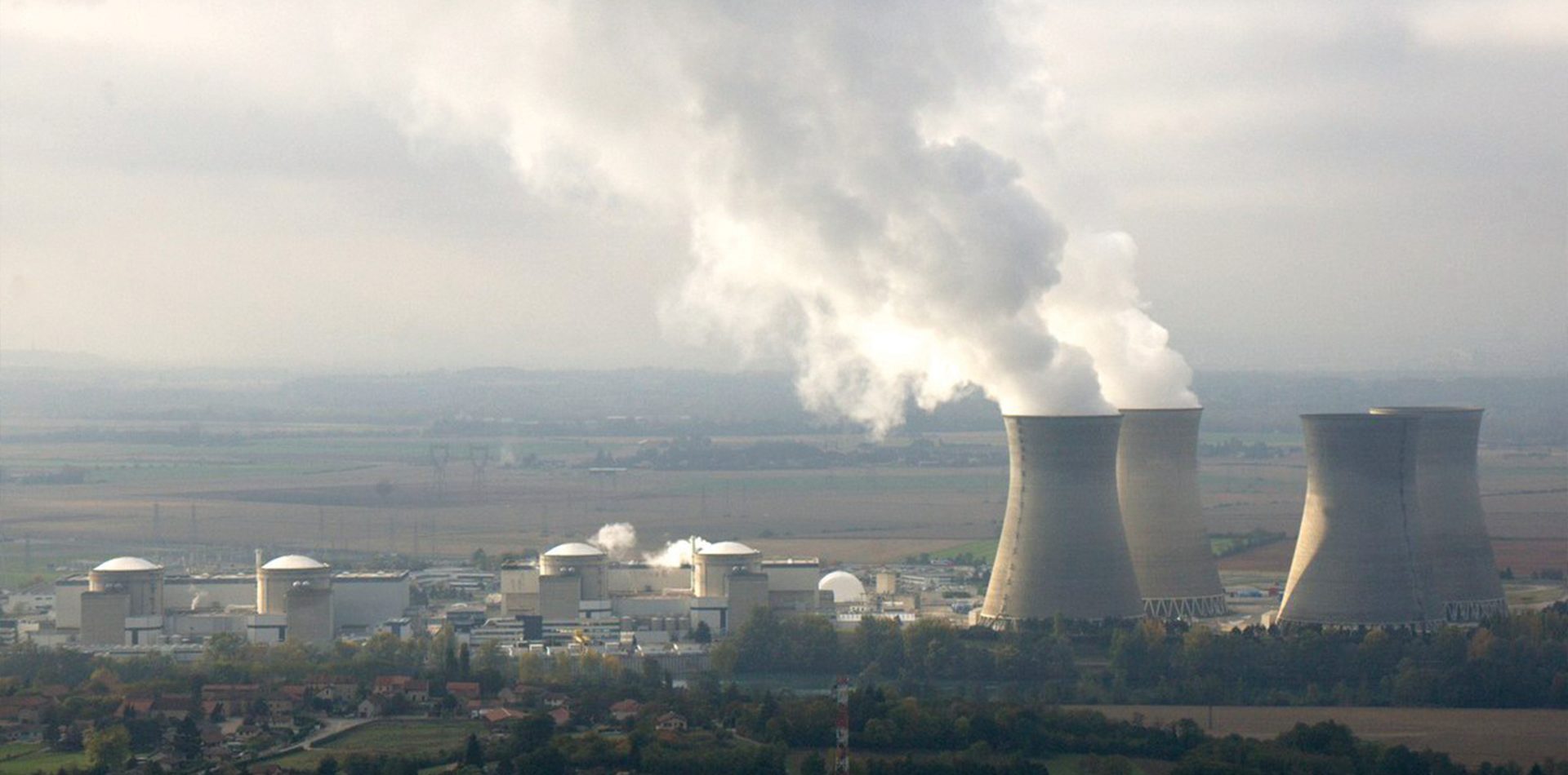 Nuclear power plant, Cooling tower, Atmospheric phenomenon, Cloud, Sky, Atmosphere, Pollution