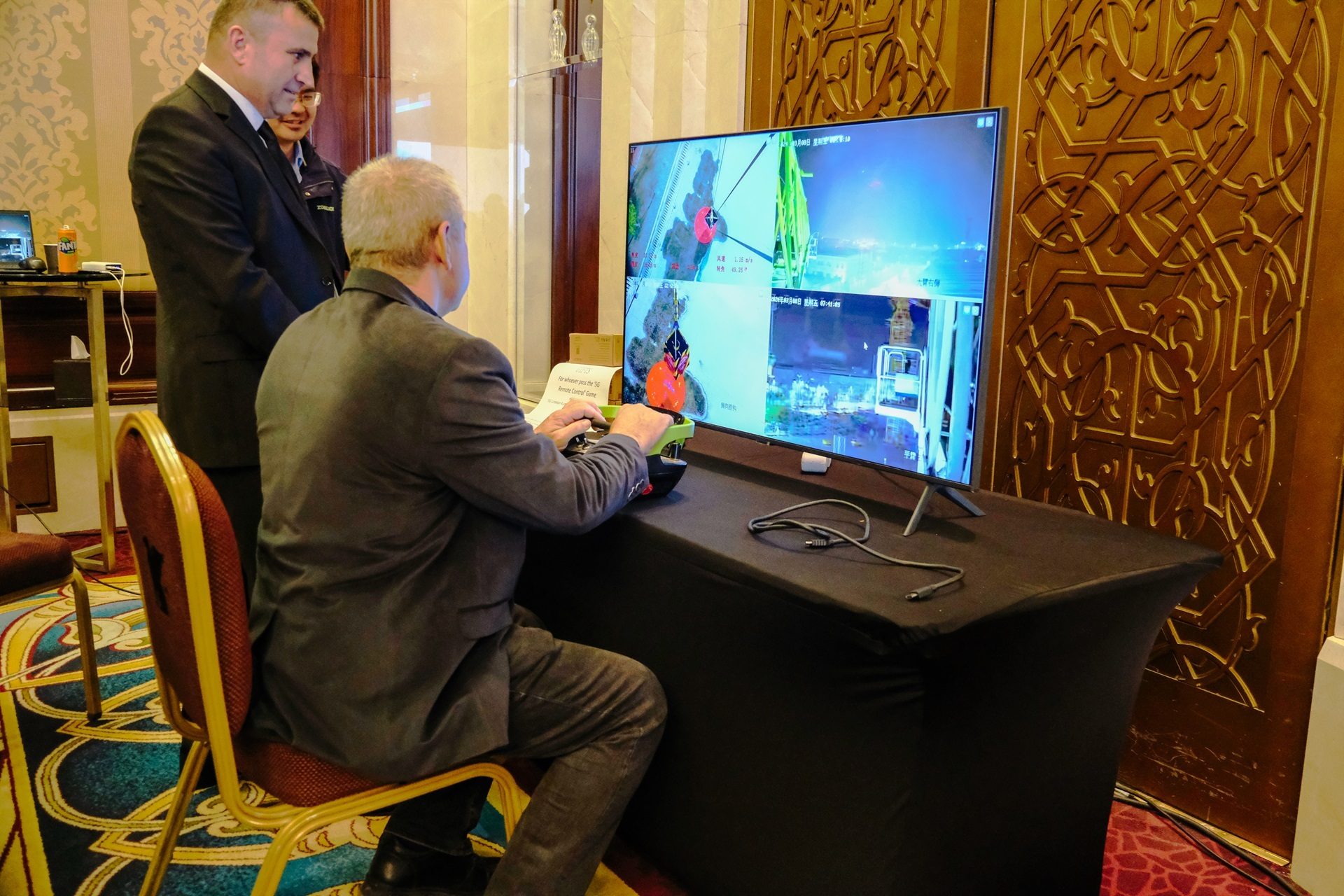 Personal computer, Television set, Furniture, Table, Chair, Desk