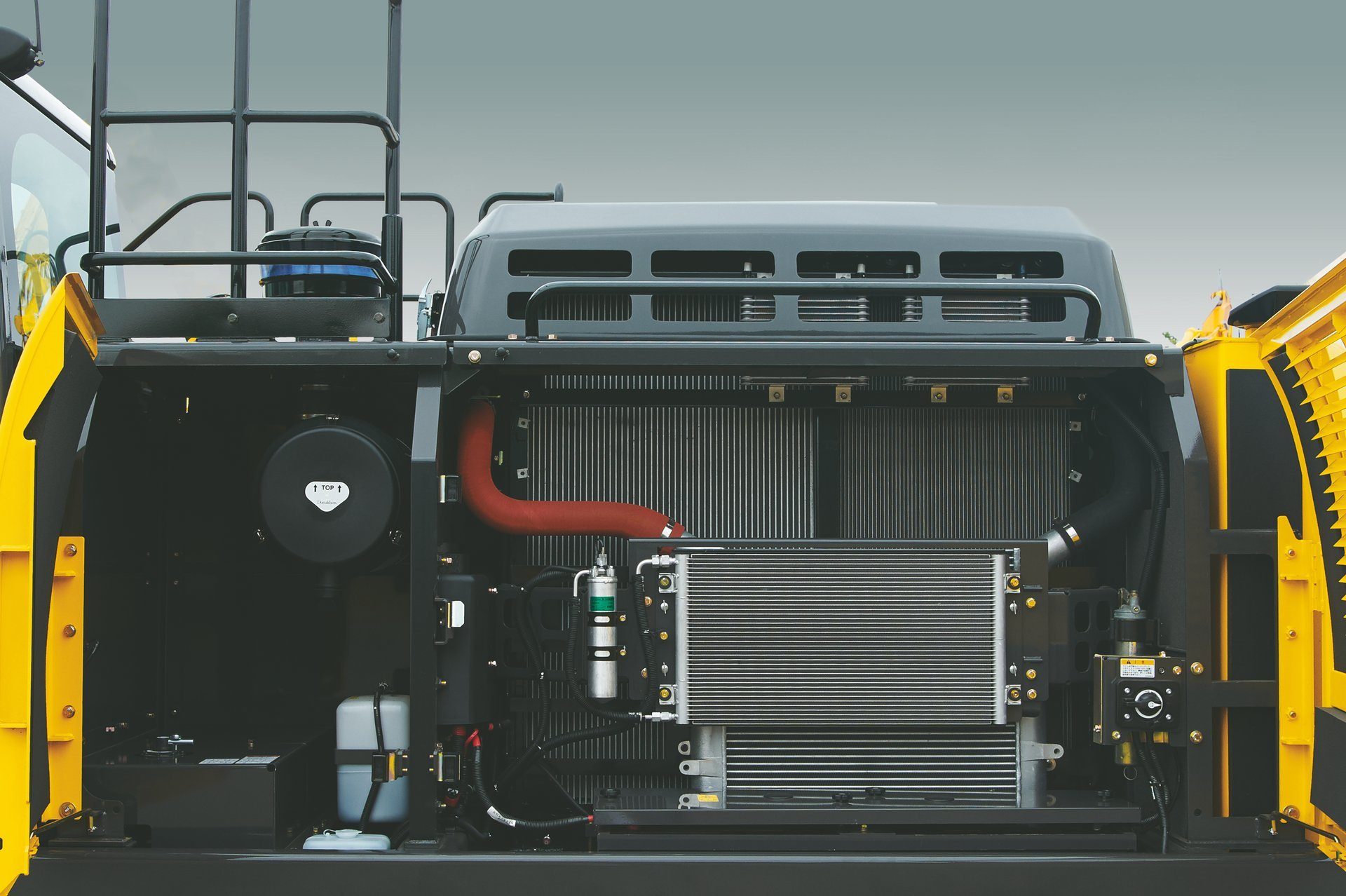 Mode of transport, Motor vehicle, Automotive tire, Sky, Hood, Grille, Rolling