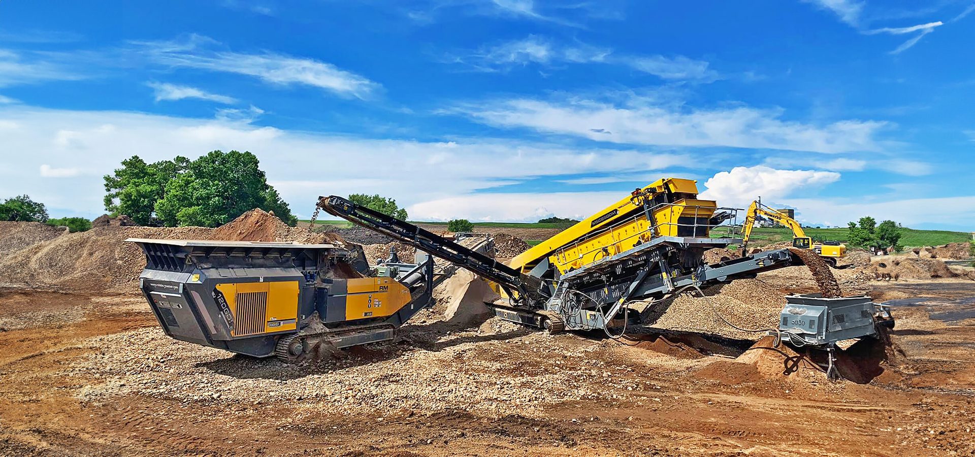 Sky, Cloud, Vehicle, Tree
