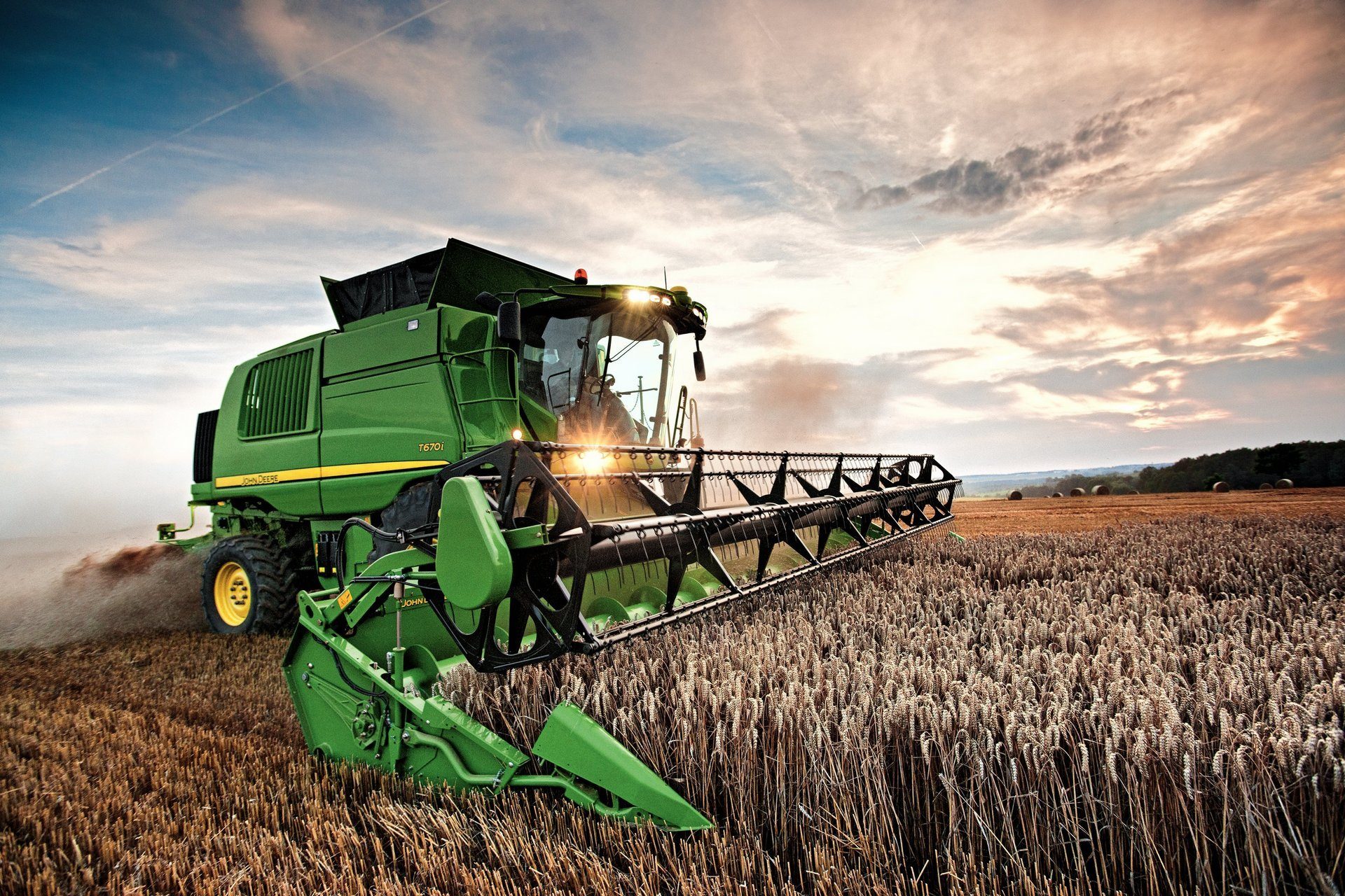 Agricultural machinery, Cloud, Tire, Wheel, Sky, Harvester, Vehicle, Tractor, Plant, Grass