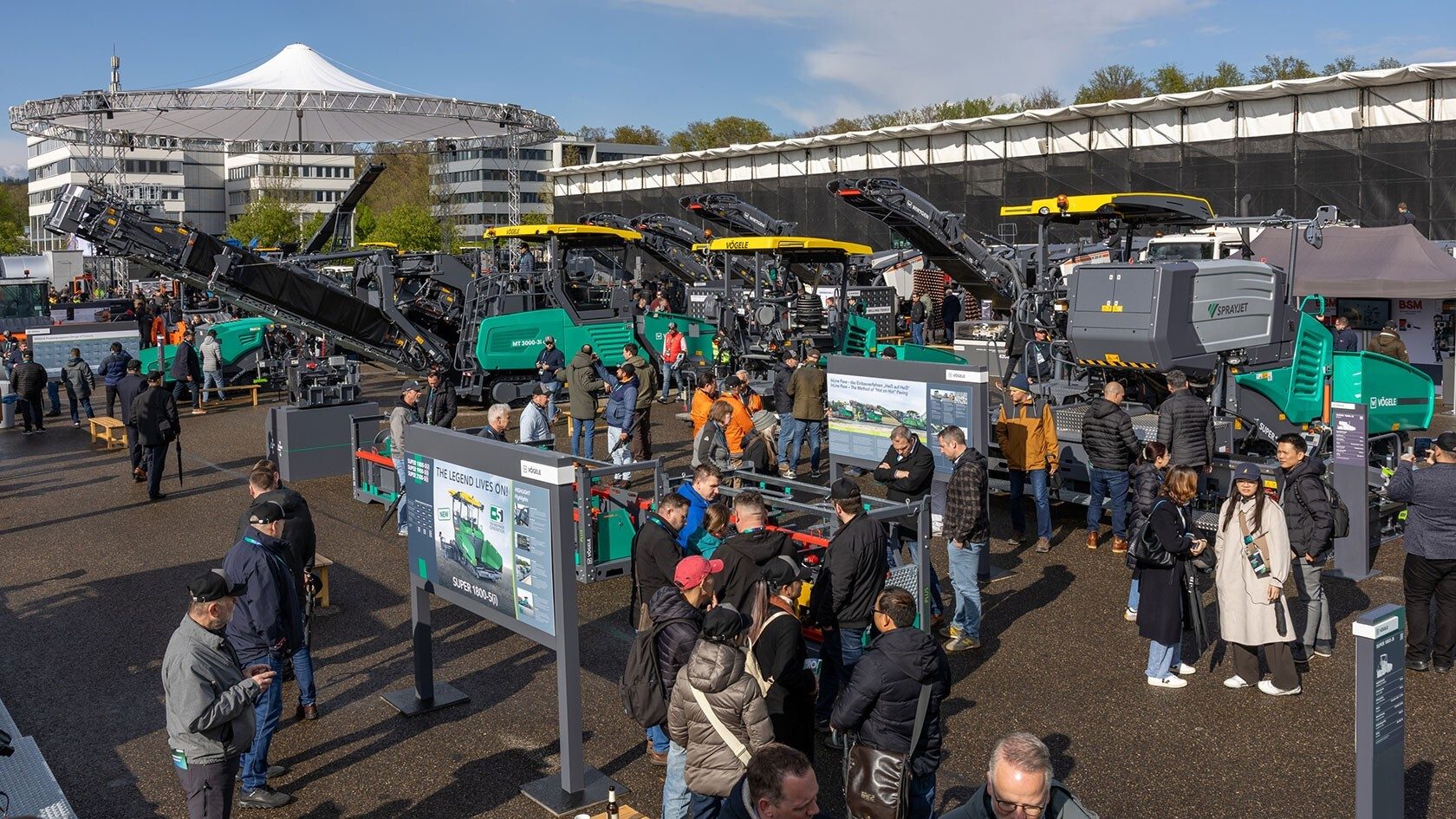 Motor vehicle, Sky, Cloud, Crowd, Fan