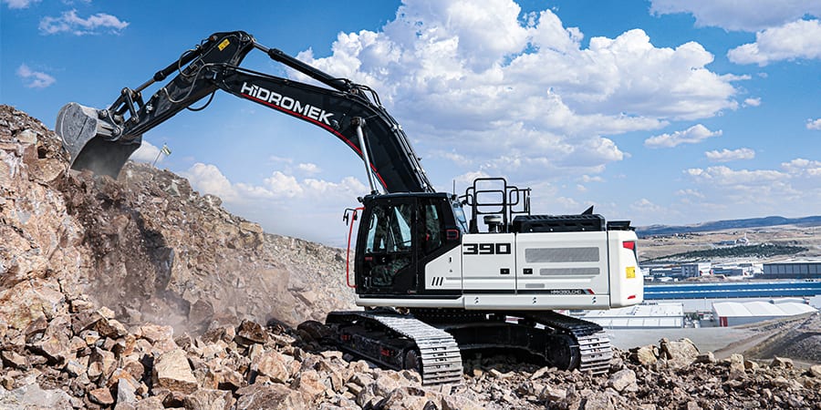 Cloud, Sky, Vehicle, Slope