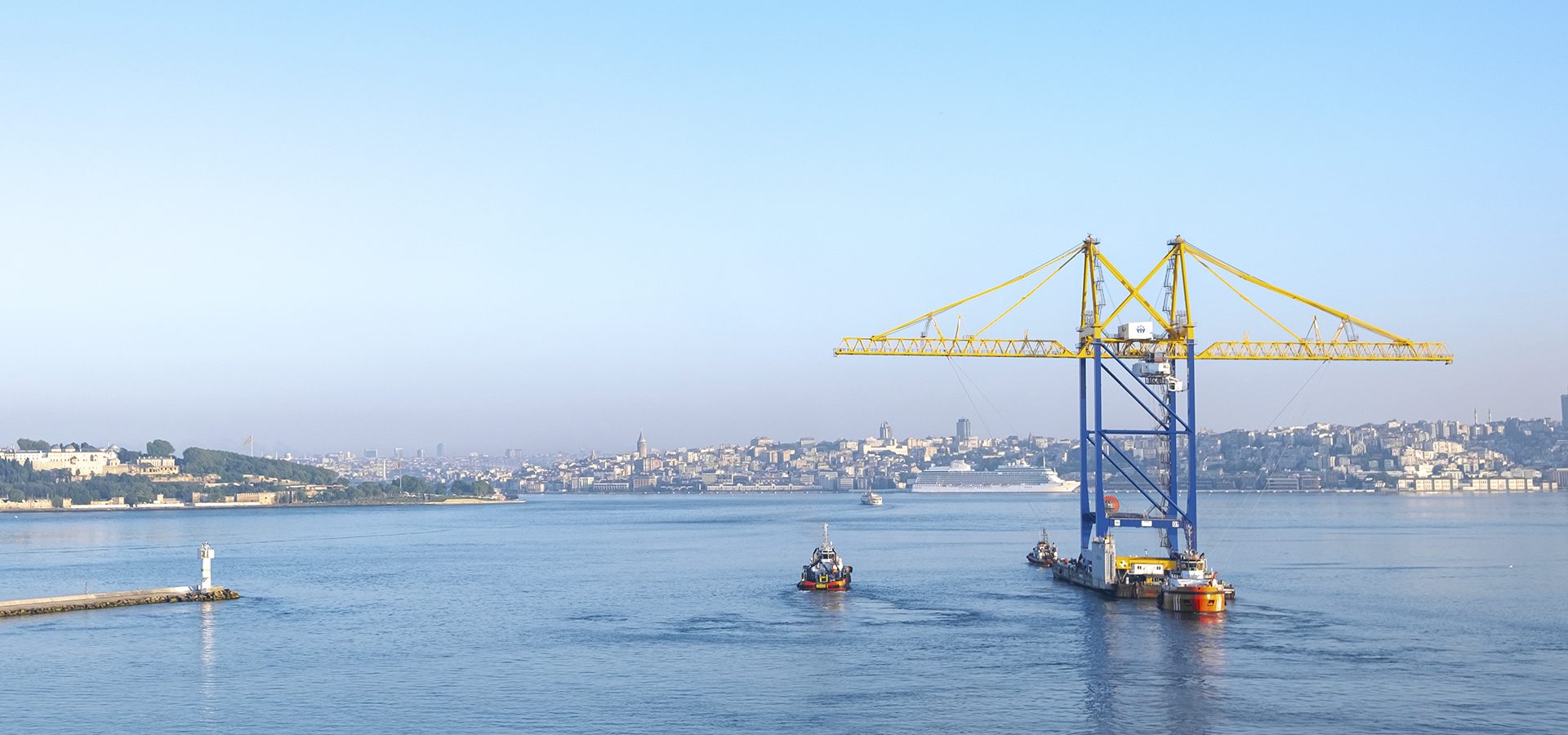 Water, Sky, Watercraft, Boat, Lake