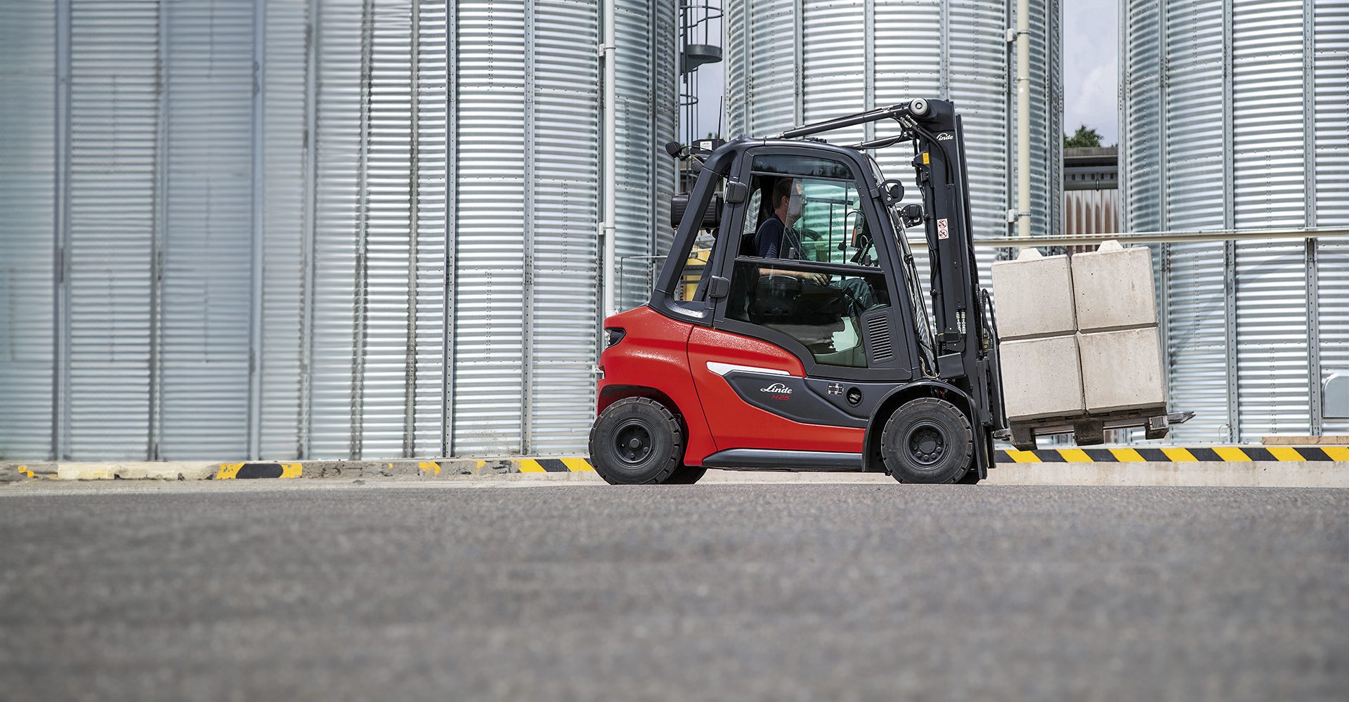 hasel, linde, forklift