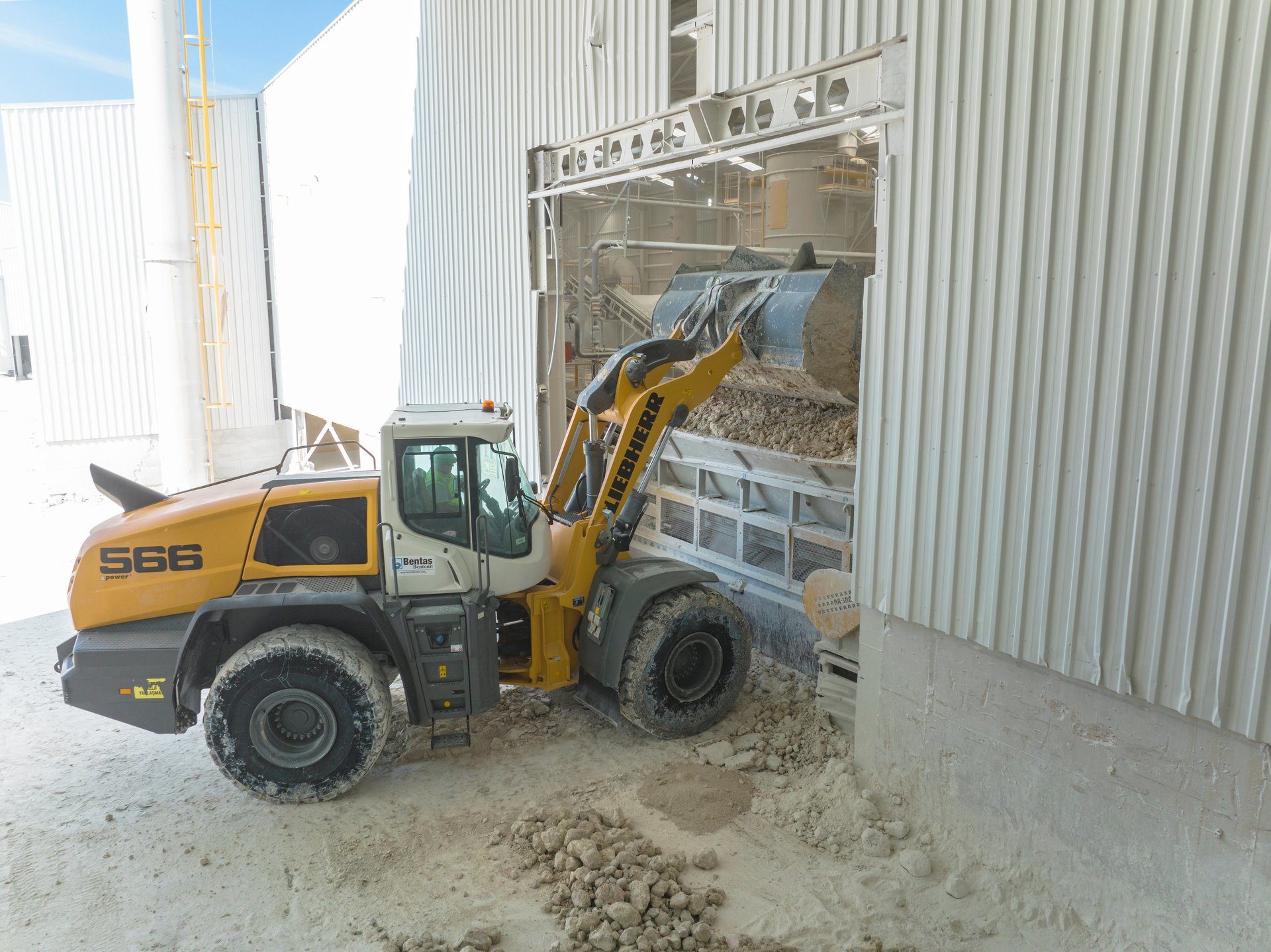 Automotive tire, Wheel, Vehicle