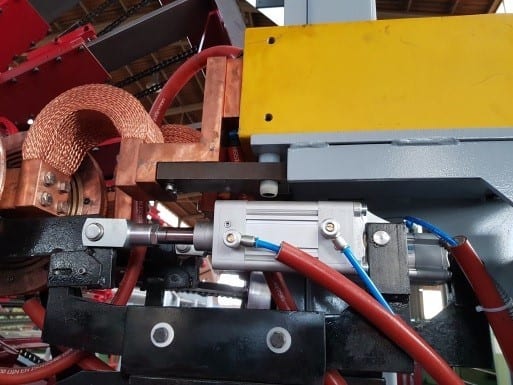 Automotive wheel system, Motor vehicle, Electrical wiring, Bumper