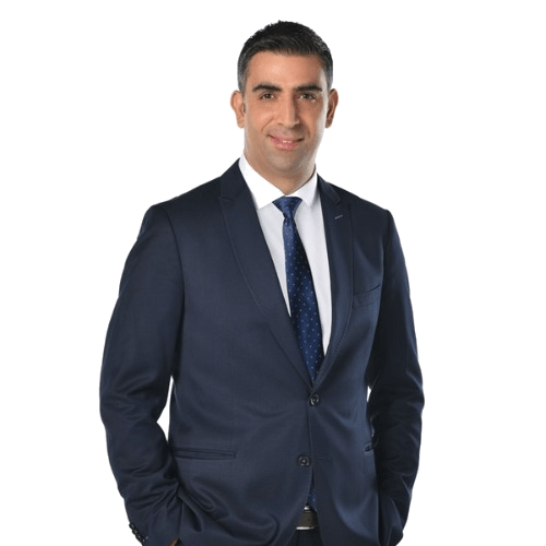 Dress shirt, Human body, Hair, Smile, Hairstyle, Arm, Shoulder, Eye, Tie, Neck