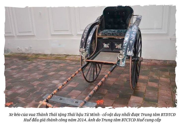 Automotive tire, Wheel, Wheelchair, Vehicle