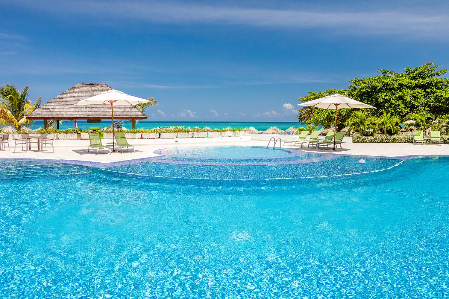 Blue, Resort