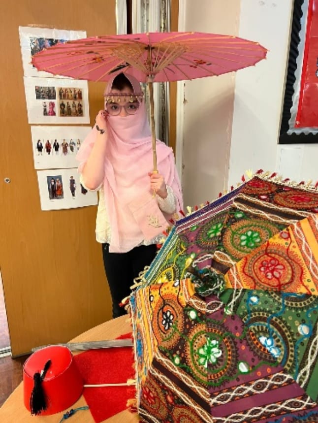 Glasses, Textile, Hat, Sunglasses