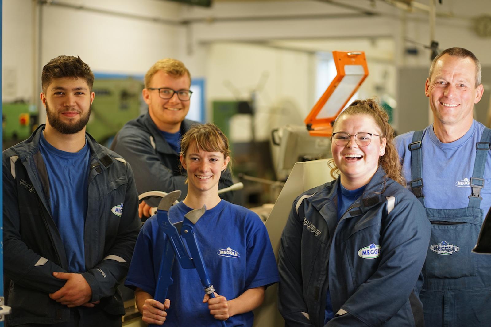 Smile, Workwear