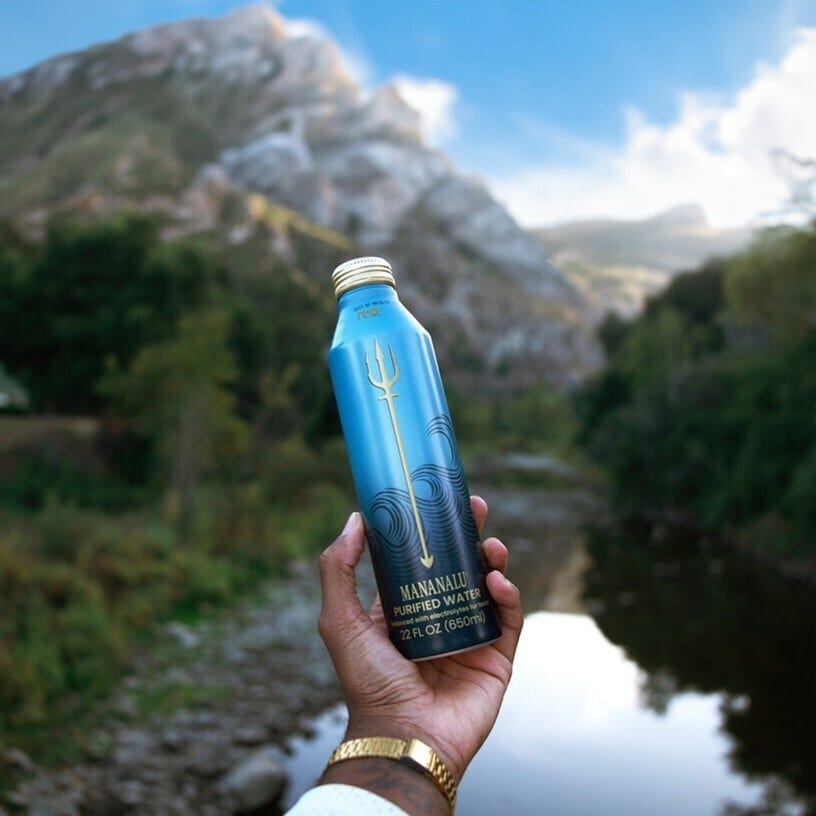 Water bottle, Sky, Plant, Cloud, Liquid, Mountain, Drinkware, Finger