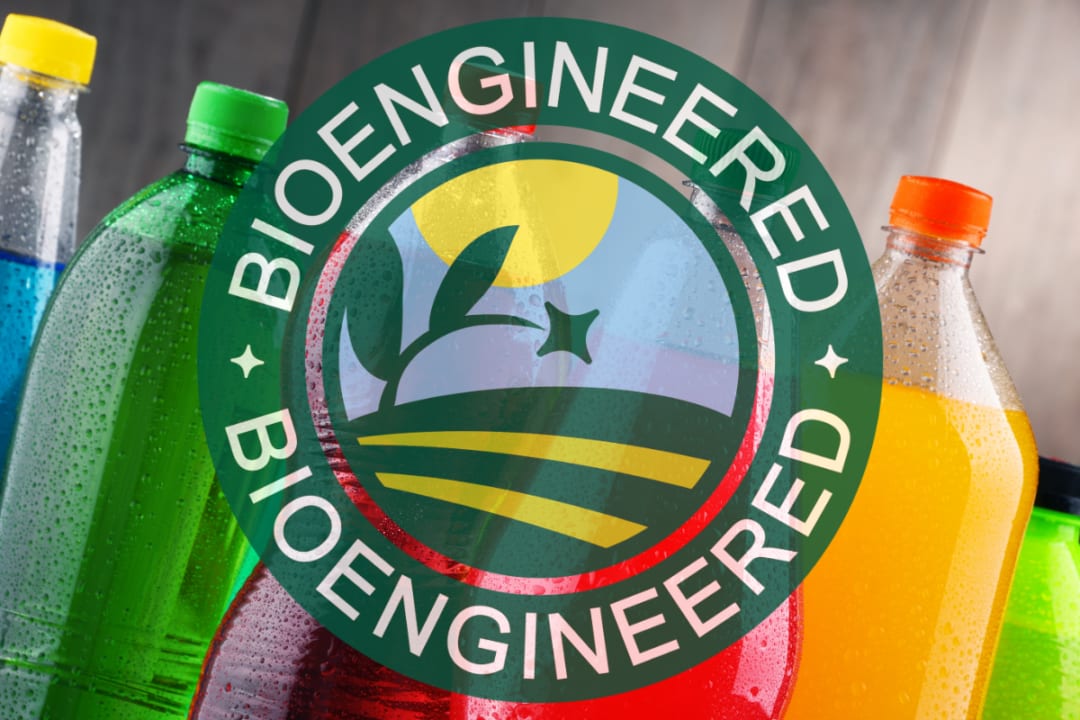 Bottle cap, Alcoholic beverage, Green, Drink, Liquid, Fluid