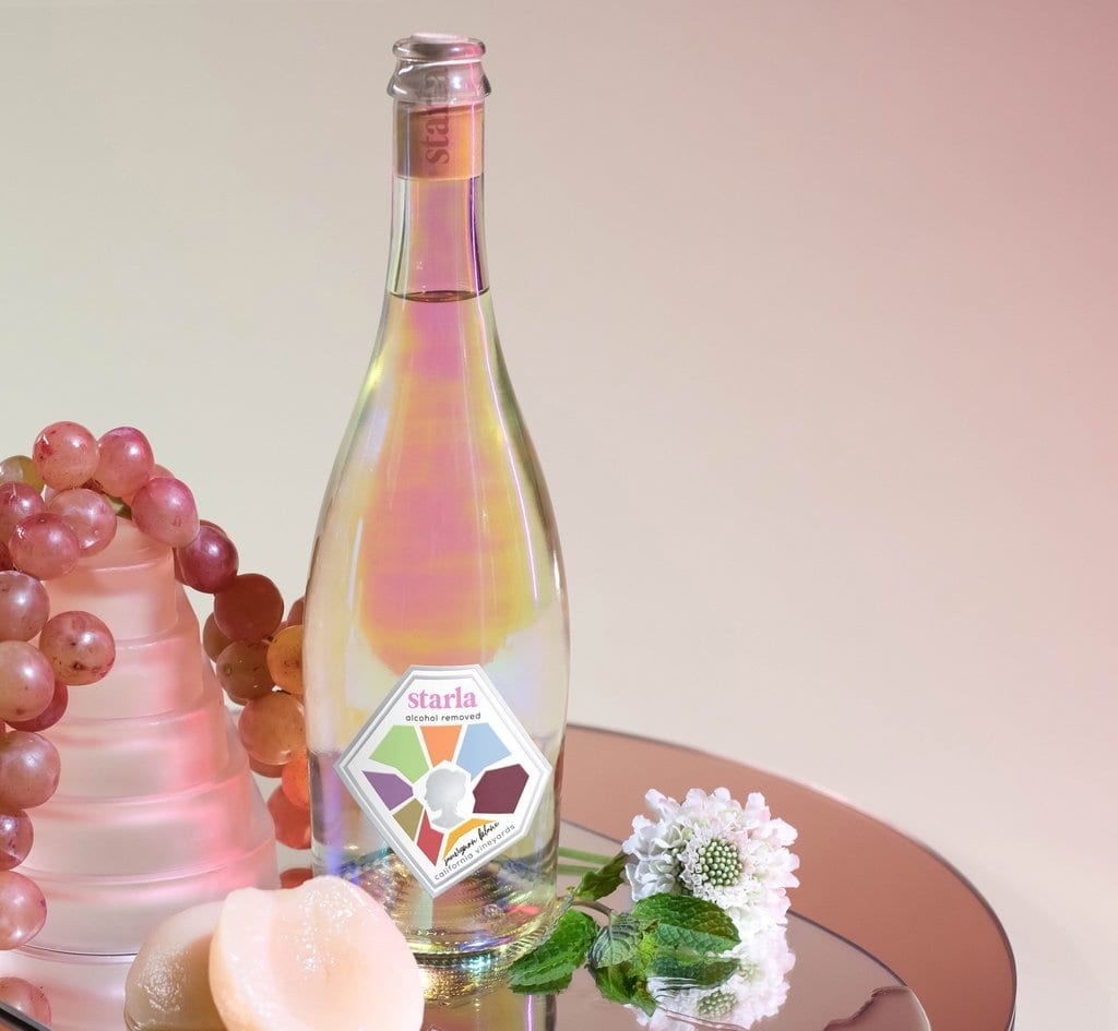 Flower, Drinkware, Tableware, Dishware, Ingredient, Liquid, Bottle, Plant, Serveware, Table