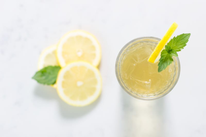 Sweet lemon, Food, Tableware, Fruit, Plant, Cocktail, Ingredient, Liquid, Citrus