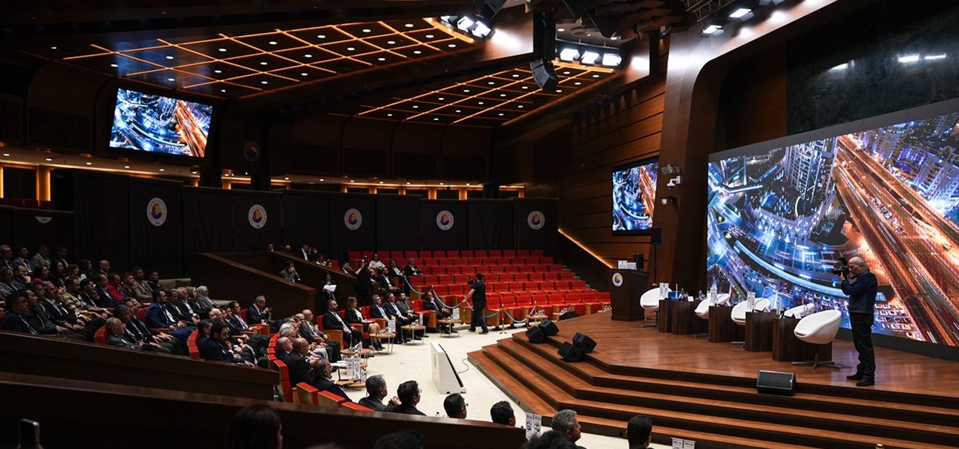 Display device, Event, Audience, Crowd, Auditorium, Hall, Suit, Furniture, Chair