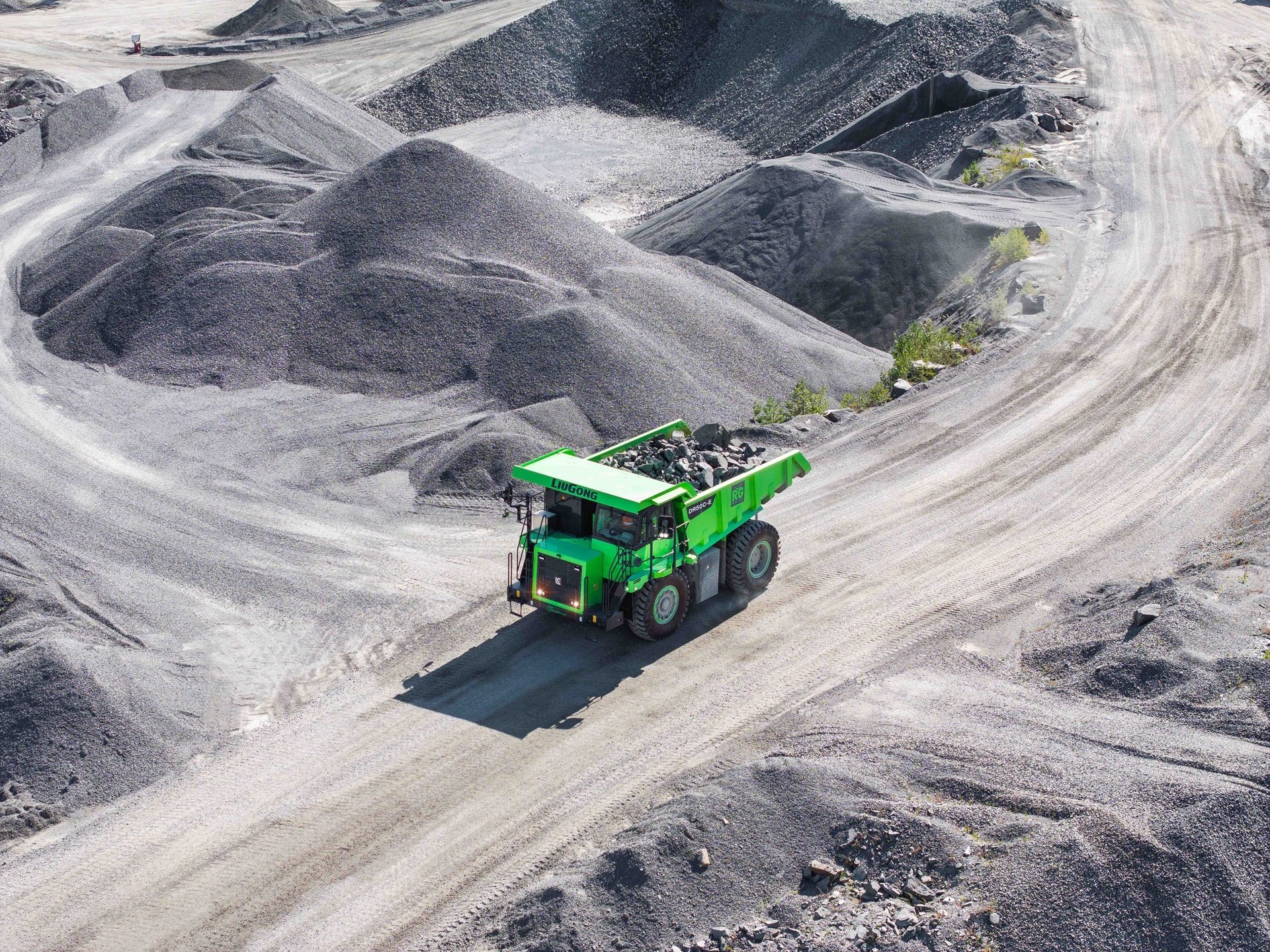 Automotive Wheel System, Land vehicle, Transport, Truck, Machine