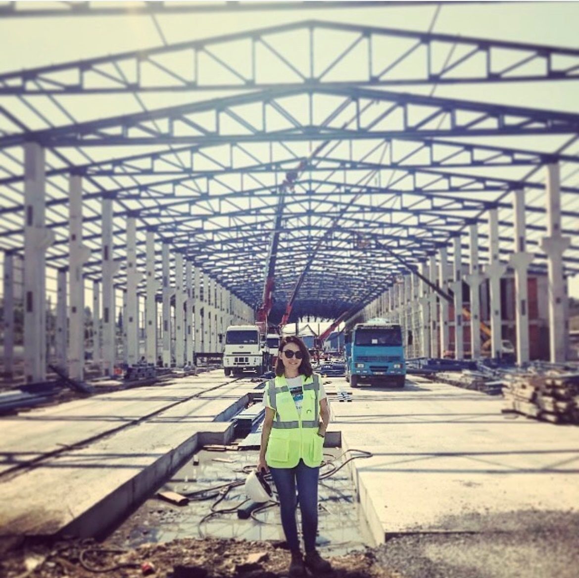 High-visibility clothing