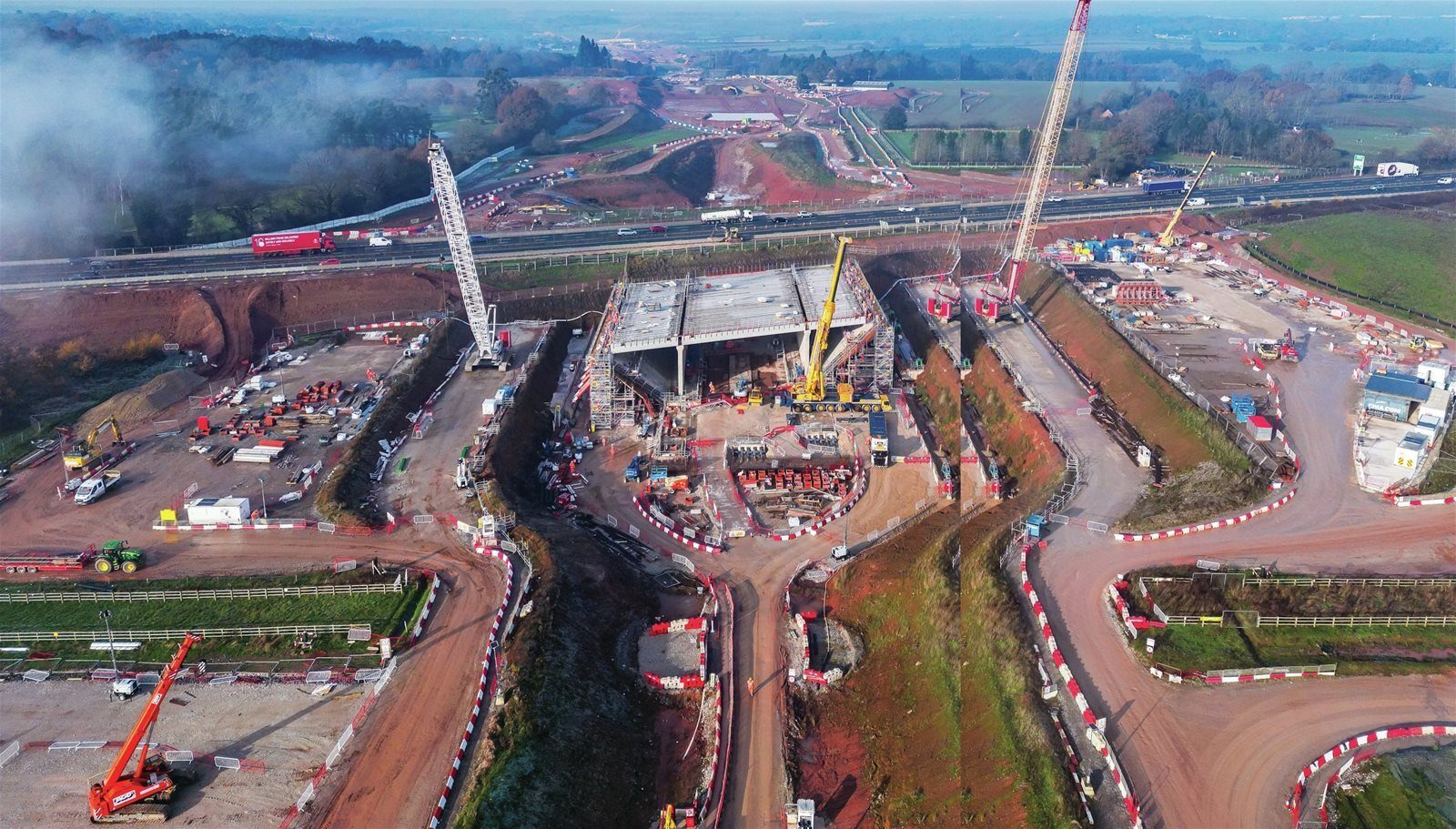 Bird's-eye view, Controlled-access highway, Aerial photography, Urban design, Road junction, Thoroughfare, Overpass