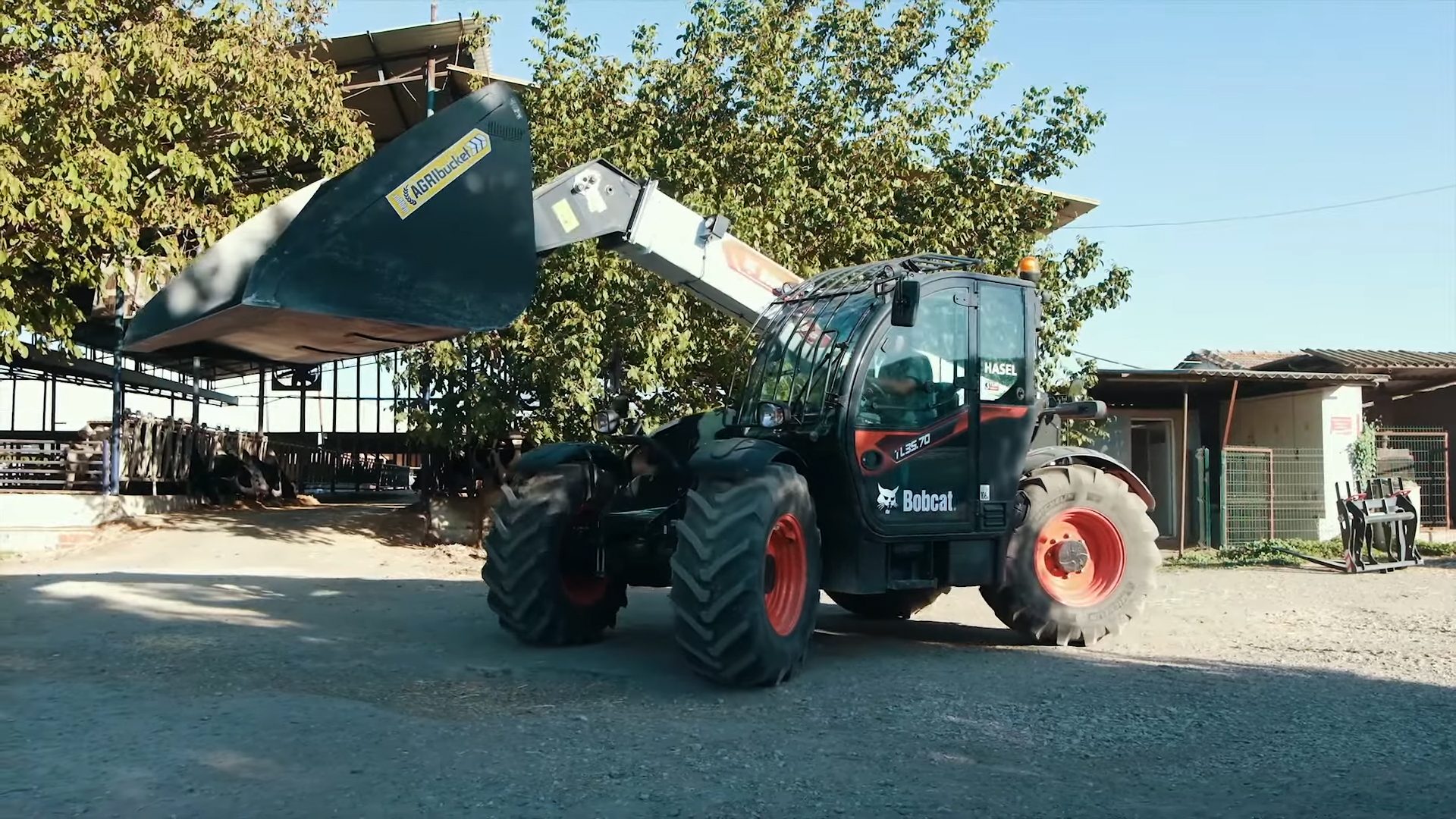 Automotive Wheel System, Motor vehicle, Tire, Transport, Truck, Machine, Tread