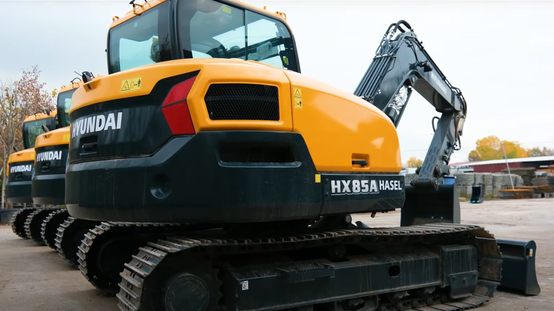 Automotive Exterior, Machine